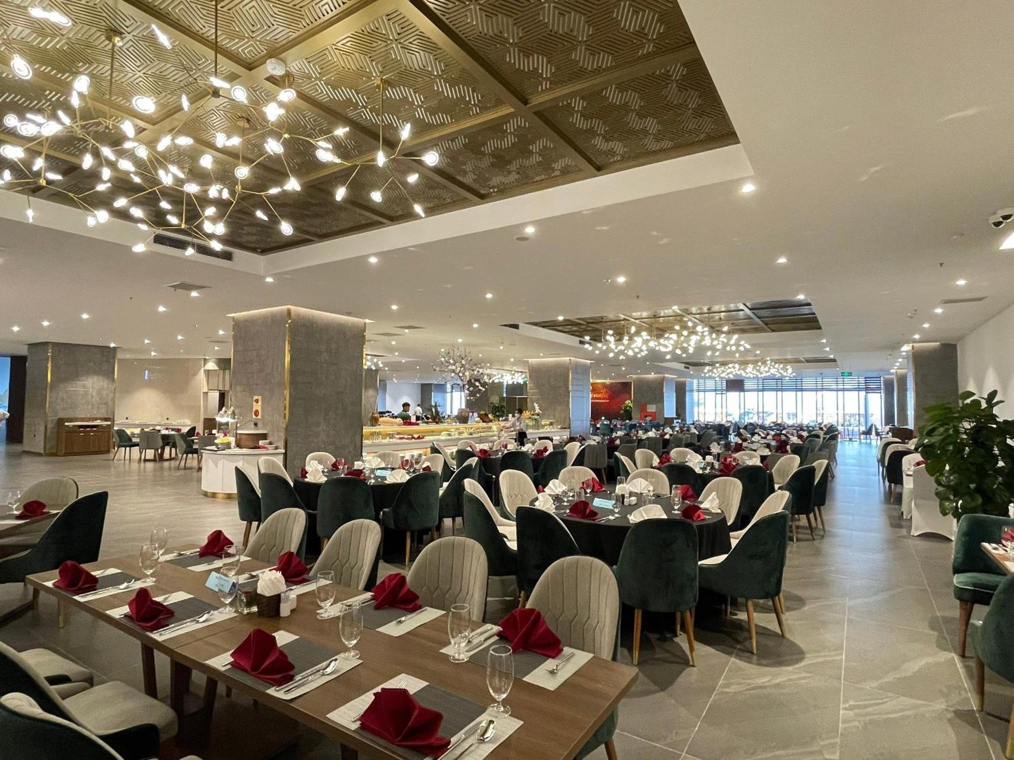 Muong Thanh Luxury Ha Long Centre II Exterior foto
